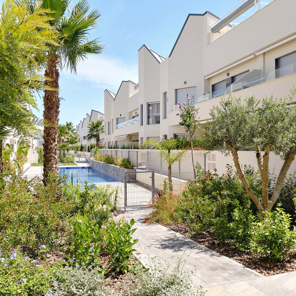 Mediterranean vacation rentals near the sea