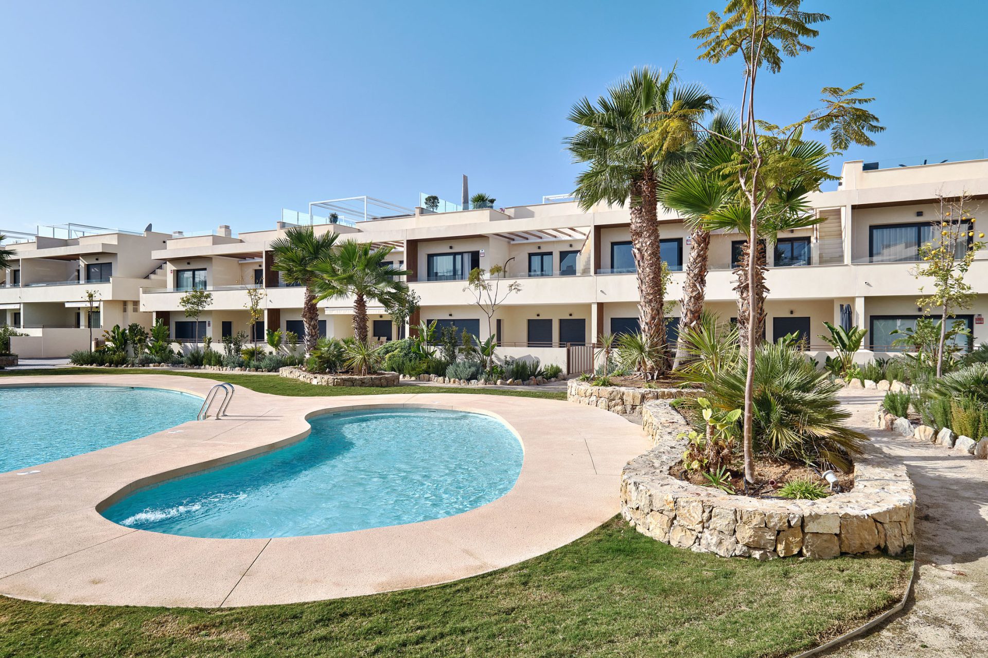 Mediterranean Gardens: vacation rentals near the sea