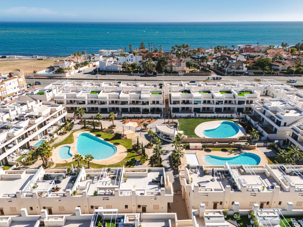 new-build-homes-mediterranean-gardens-torrevieja
